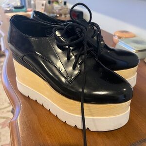 Jeffrey Campbell Havana Last. Lace-Up Women's Shoes with Wood-Effect Wedge